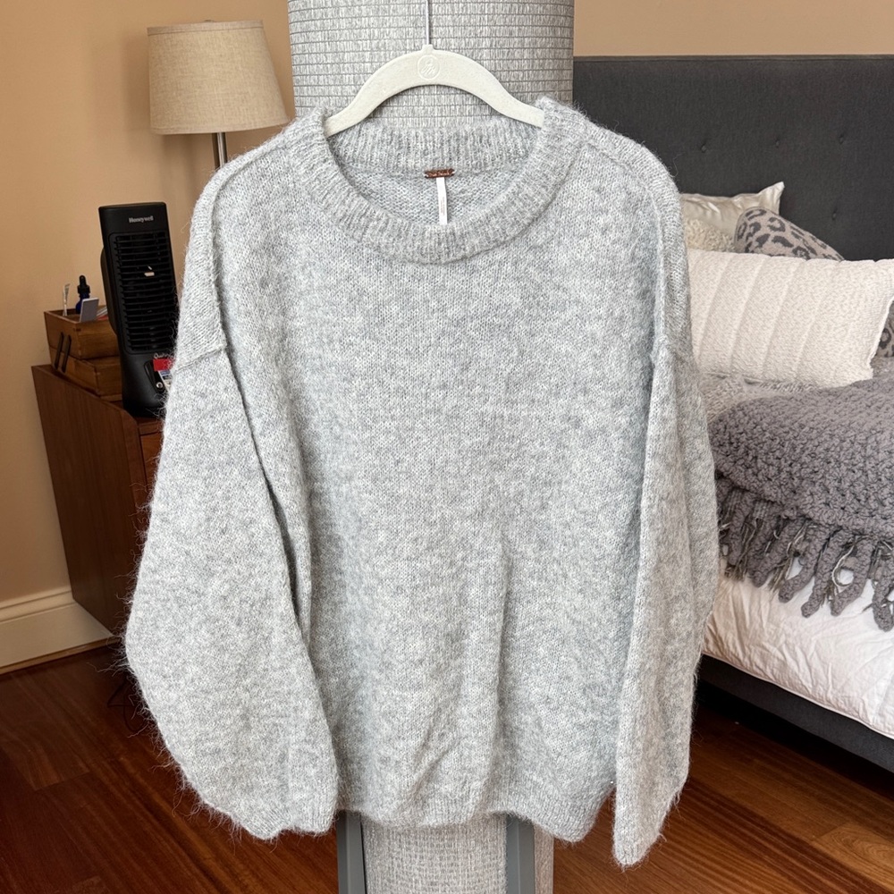 Free People angelic Sweater